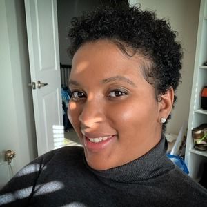 Meet your Posher, Tiffany